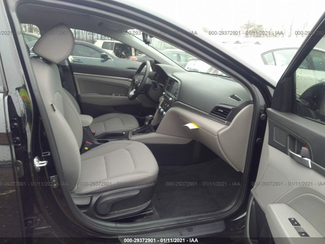 Photo 4 VIN: KMHD84LF8LU107131 - HYUNDAI ELANTRA 