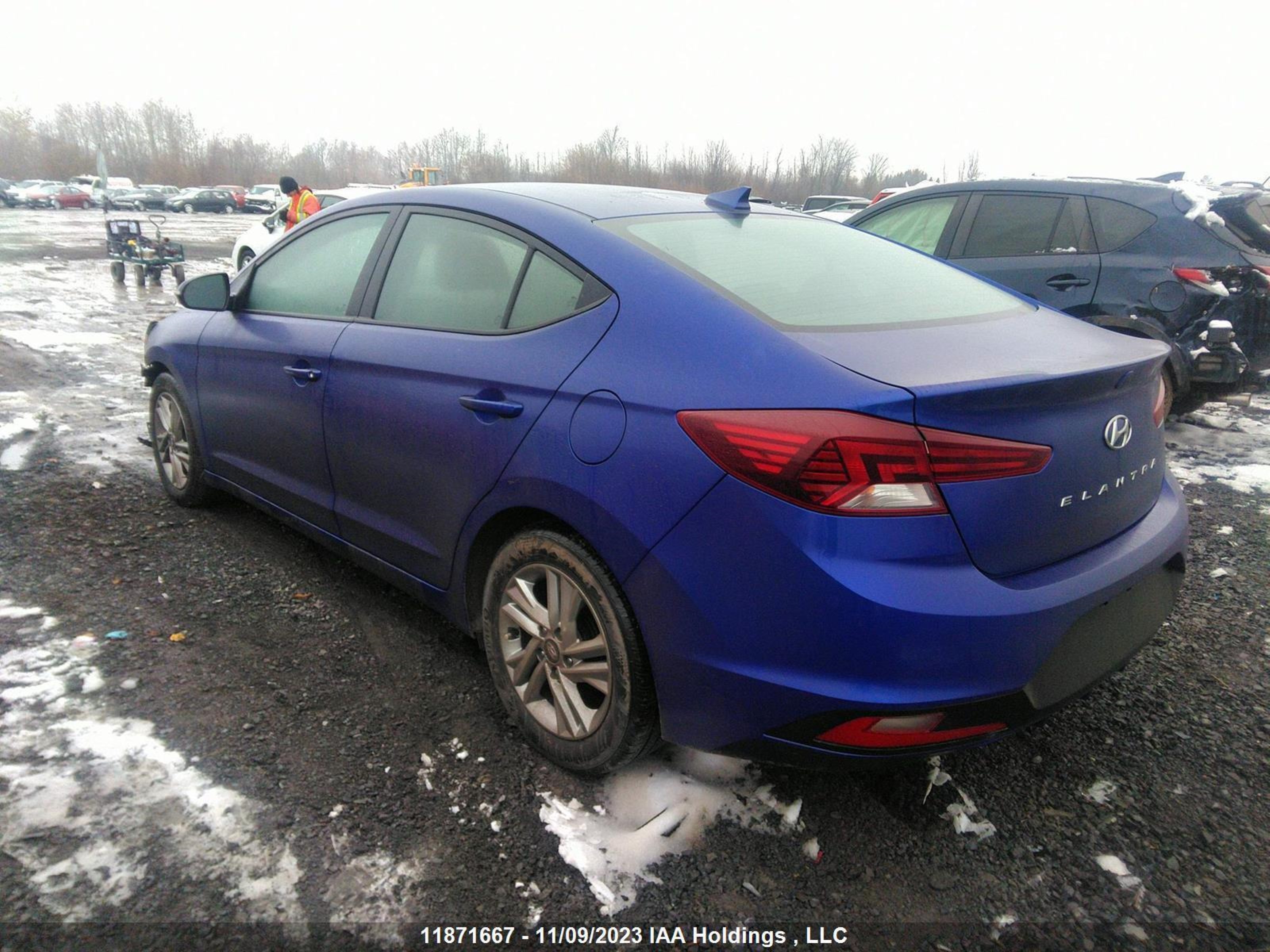 Photo 2 VIN: KMHD84LF8LU110045 - HYUNDAI ELANTRA 