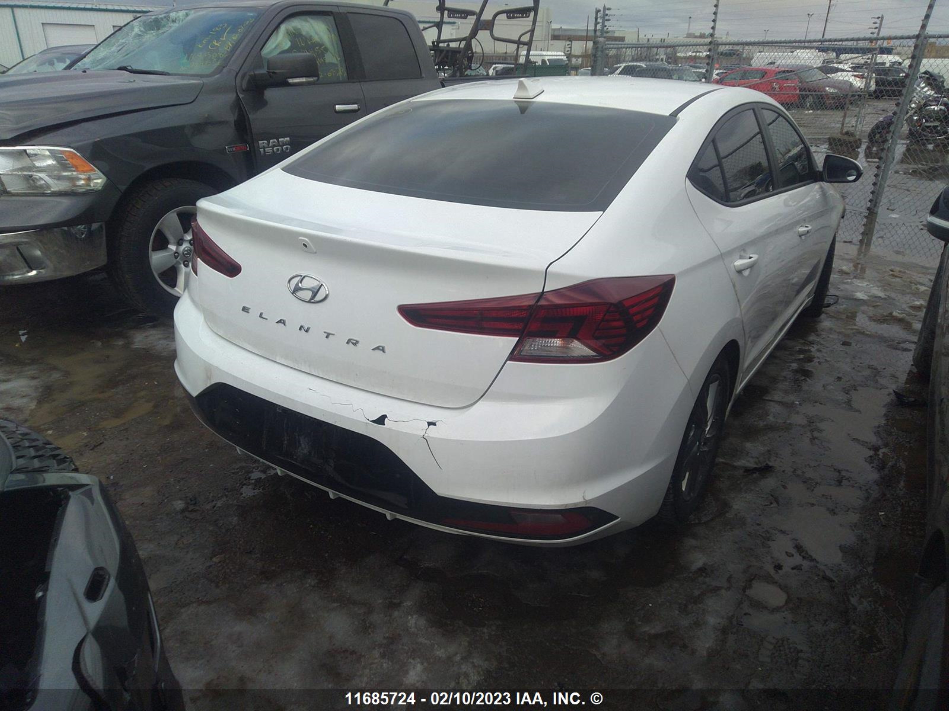 Photo 3 VIN: KMHD84LF8LU929069 - HYUNDAI ELANTRA 