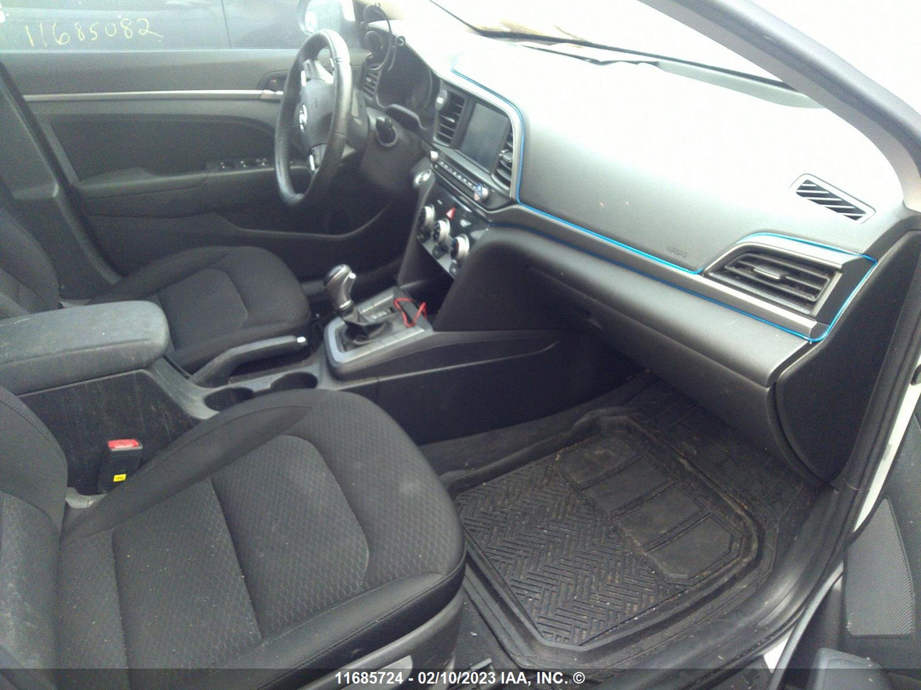 Photo 4 VIN: KMHD84LF8LU929069 - HYUNDAI ELANTRA 