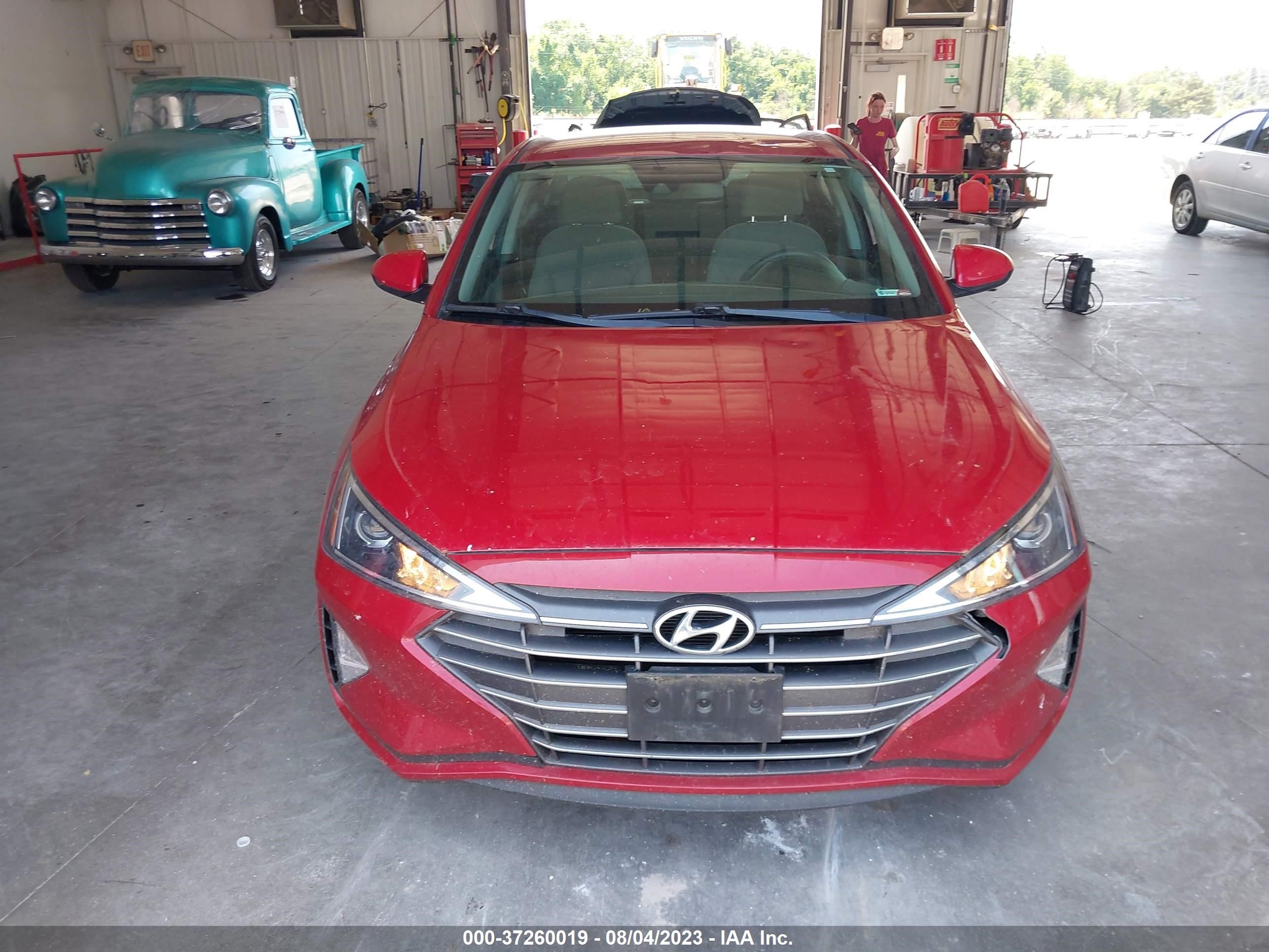 Photo 11 VIN: KMHD84LF8LU942453 - HYUNDAI ELANTRA 