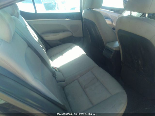 Photo 7 VIN: KMHD84LF9HU061610 - HYUNDAI ELANTRA 