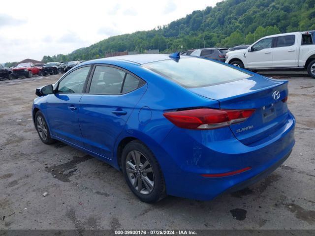 Photo 2 VIN: KMHD84LF9HU063762 - HYUNDAI ELANTRA 