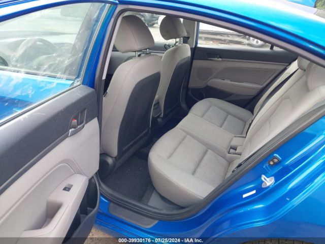 Photo 7 VIN: KMHD84LF9HU063762 - HYUNDAI ELANTRA 