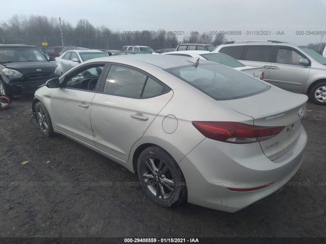 Photo 2 VIN: KMHD84LF9HU063972 - HYUNDAI ELANTRA 