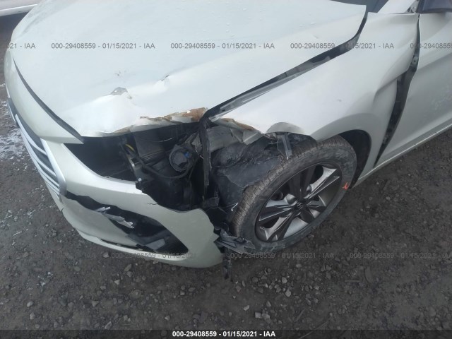 Photo 5 VIN: KMHD84LF9HU063972 - HYUNDAI ELANTRA 