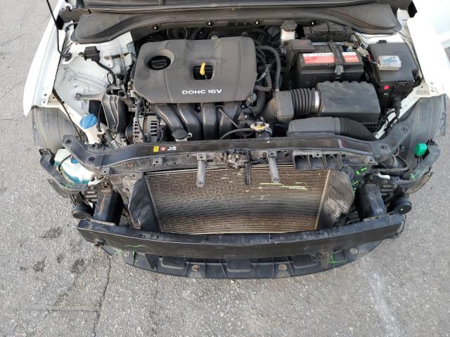 Photo 10 VIN: KMHD84LF9HU088080 - HYUNDAI ELANTRA SE 