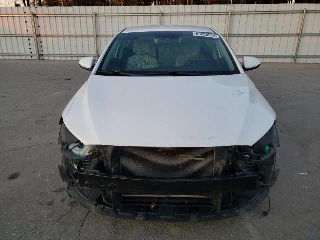 Photo 4 VIN: KMHD84LF9HU088080 - HYUNDAI ELANTRA SE 