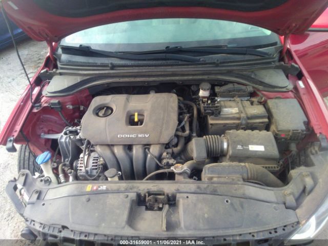 Photo 9 VIN: KMHD84LF9HU142798 - HYUNDAI ELANTRA 