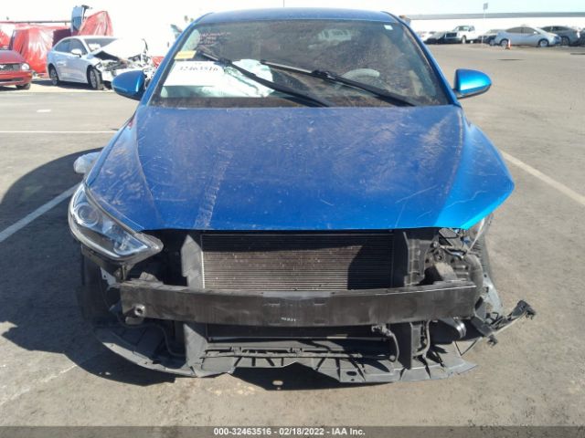 Photo 5 VIN: KMHD84LF9HU167975 - HYUNDAI ELANTRA 