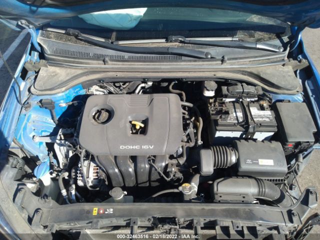 Photo 9 VIN: KMHD84LF9HU167975 - HYUNDAI ELANTRA 