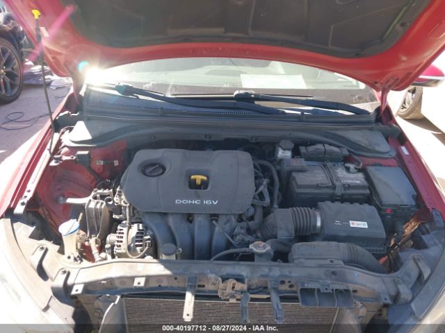 Photo 9 VIN: KMHD84LF9HU193735 - HYUNDAI ELANTRA 