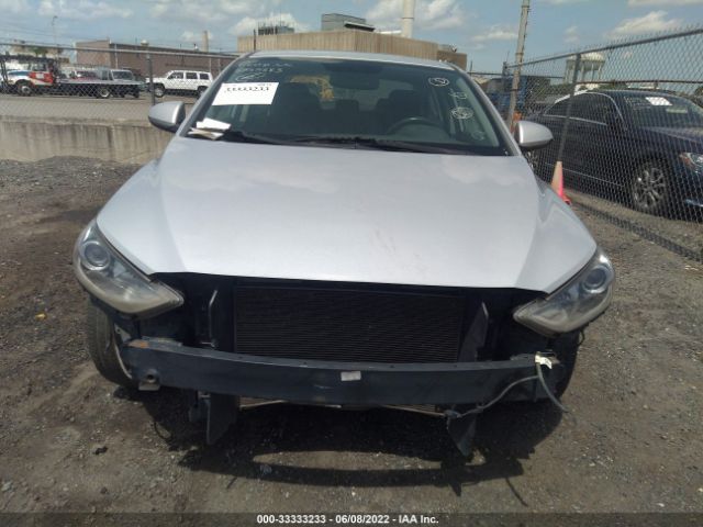 Photo 5 VIN: KMHD84LF9HU237250 - HYUNDAI ELANTRA 