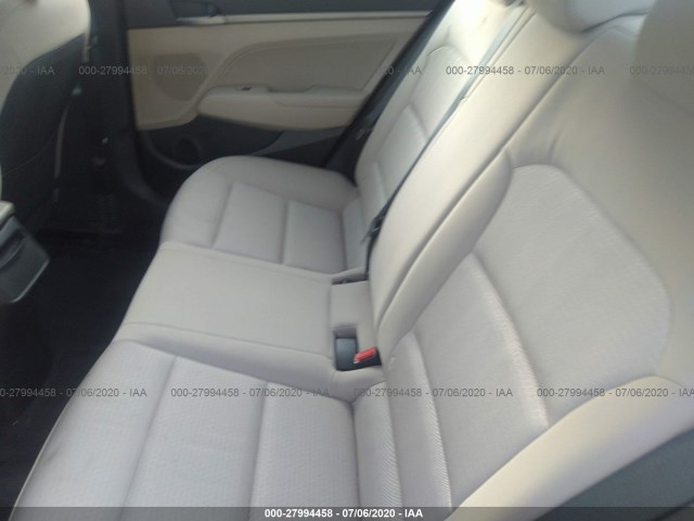 Photo 7 VIN: KMHD84LF9HU237572 - HYUNDAI ELANTRA 