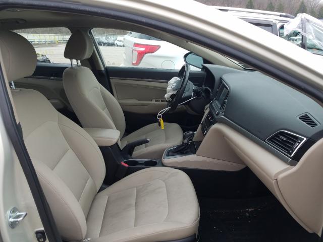 Photo 4 VIN: KMHD84LF9HU243842 - HYUNDAI ELANTRA SE 