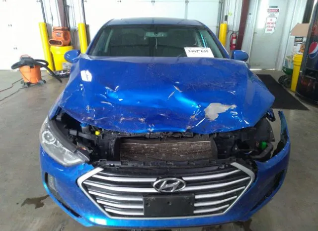 Photo 5 VIN: KMHD84LF9HU246613 - HYUNDAI ELANTRA 