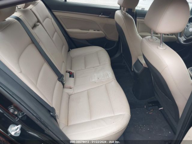 Photo 7 VIN: KMHD84LF9HU286657 - HYUNDAI ELANTRA 