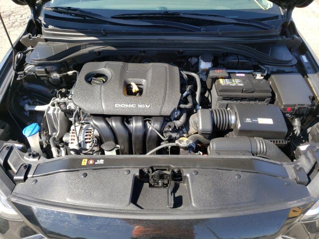 Photo 6 VIN: KMHD84LF9HU340278 - HYUNDAI ELANTRA SE 