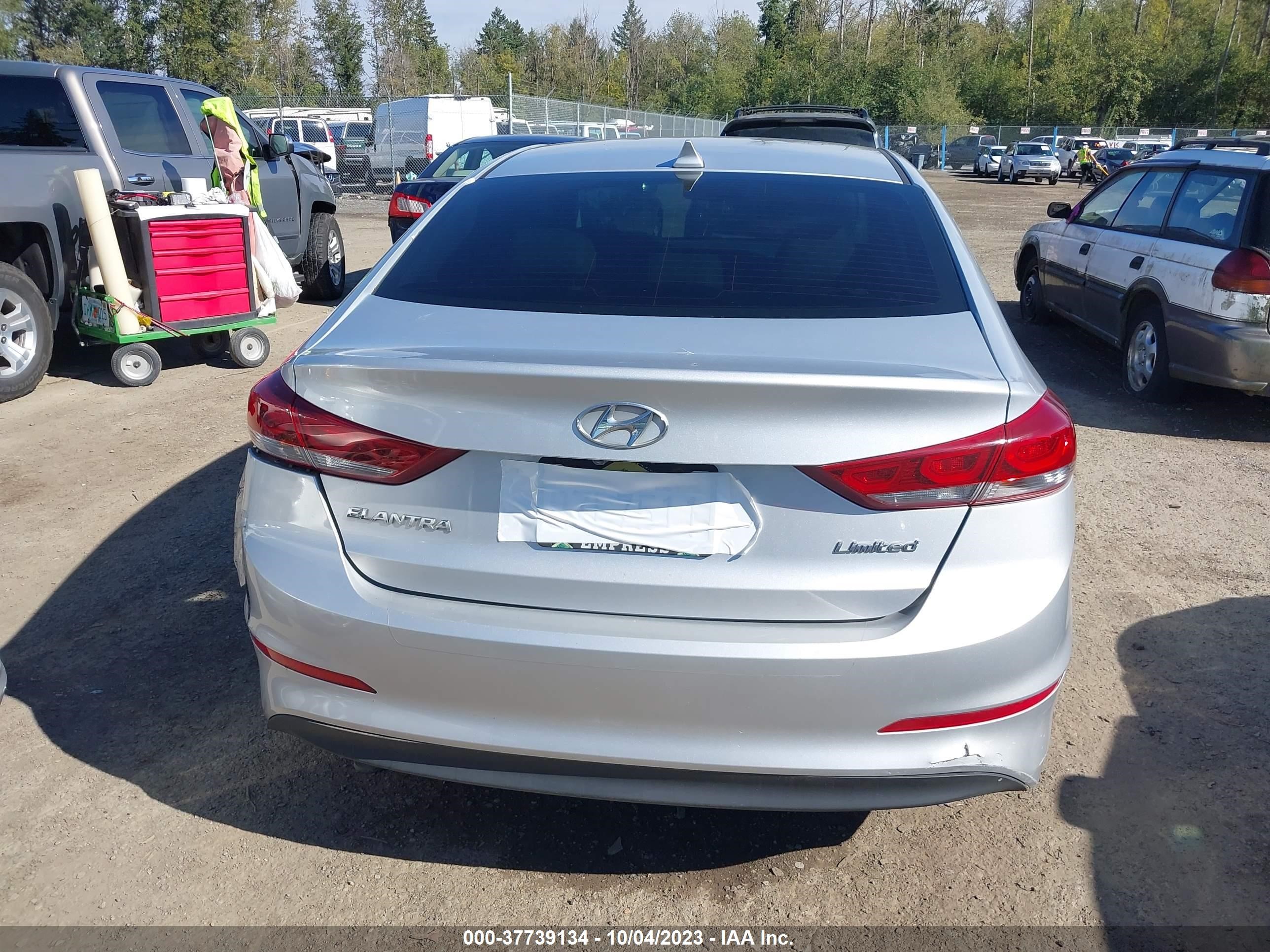 Photo 15 VIN: KMHD84LF9HU354973 - HYUNDAI SONATA 