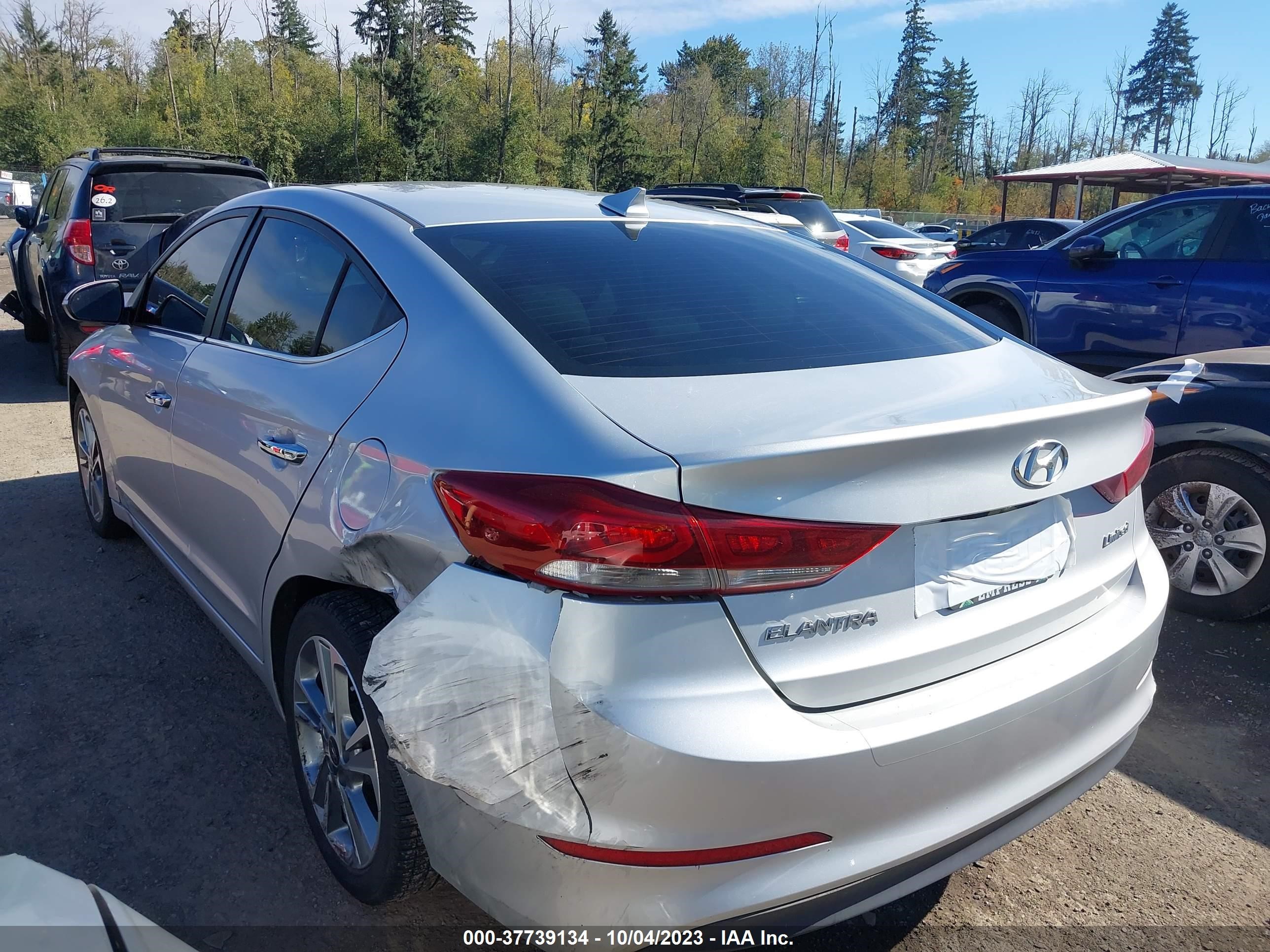 Photo 2 VIN: KMHD84LF9HU354973 - HYUNDAI SONATA 