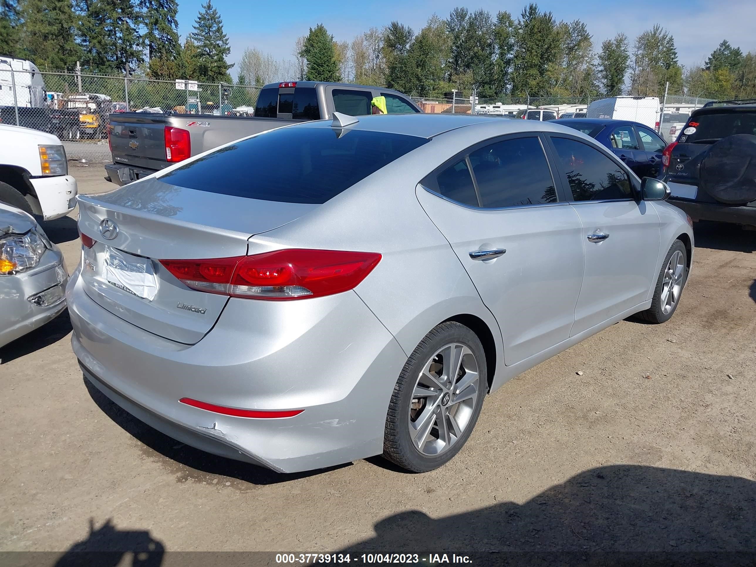 Photo 3 VIN: KMHD84LF9HU354973 - HYUNDAI SONATA 