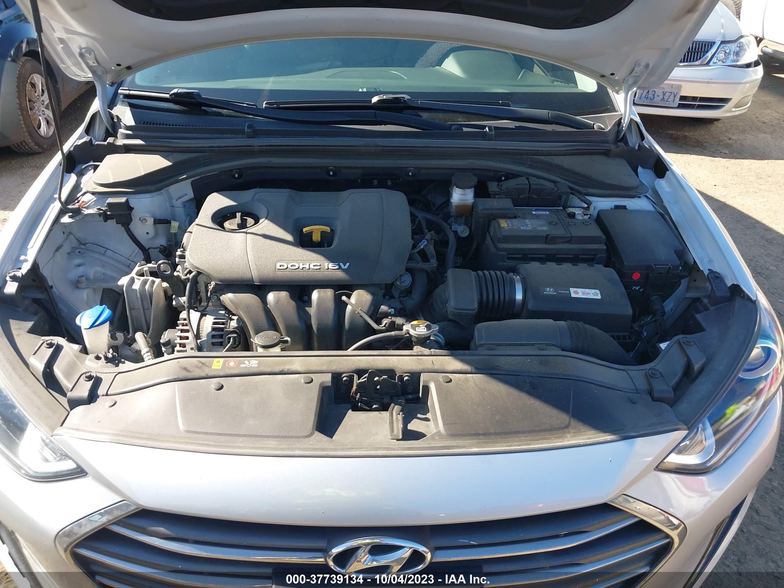 Photo 9 VIN: KMHD84LF9HU354973 - HYUNDAI SONATA 