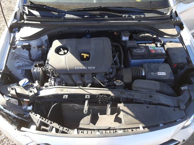 Photo 6 VIN: KMHD84LF9JU502948 - HYUNDAI ELANTRA SE 