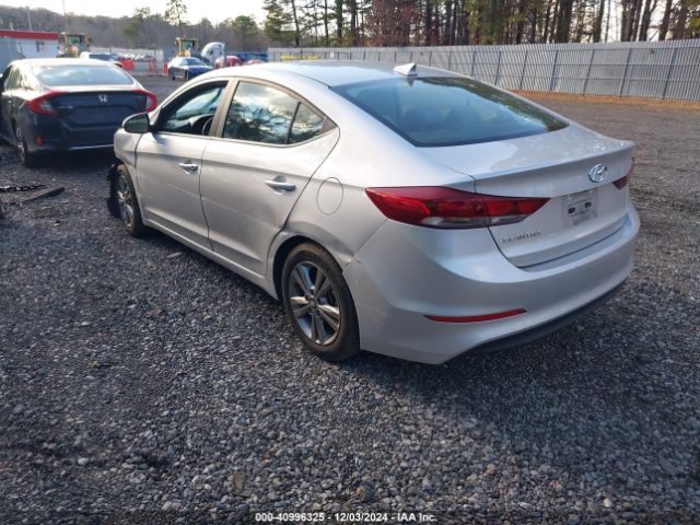 Photo 2 VIN: KMHD84LF9JU513514 - HYUNDAI ELANTRA 