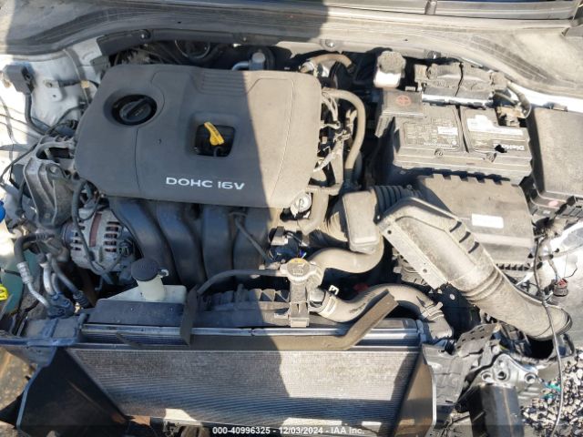 Photo 9 VIN: KMHD84LF9JU513514 - HYUNDAI ELANTRA 