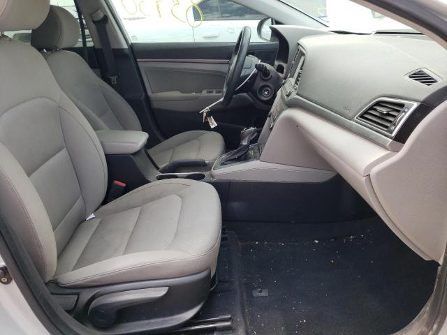 Photo 4 VIN: KMHD84LF9JU572174 - HYUNDAI ELANTRA SE 