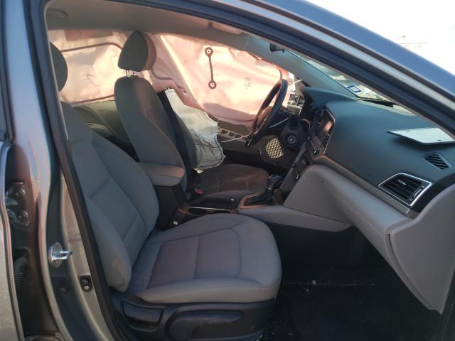 Photo 4 VIN: KMHD84LF9JU614021 - HYUNDAI ELANTRA SE 