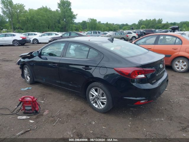 Photo 2 VIN: KMHD84LF9KU730319 - HYUNDAI ELANTRA 