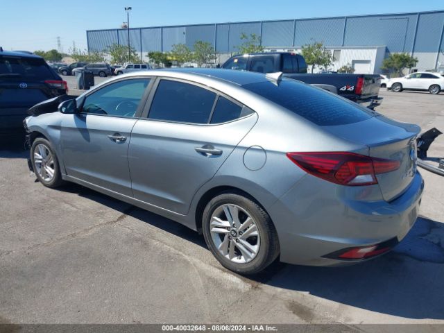 Photo 2 VIN: KMHD84LF9KU761697 - HYUNDAI ELANTRA 