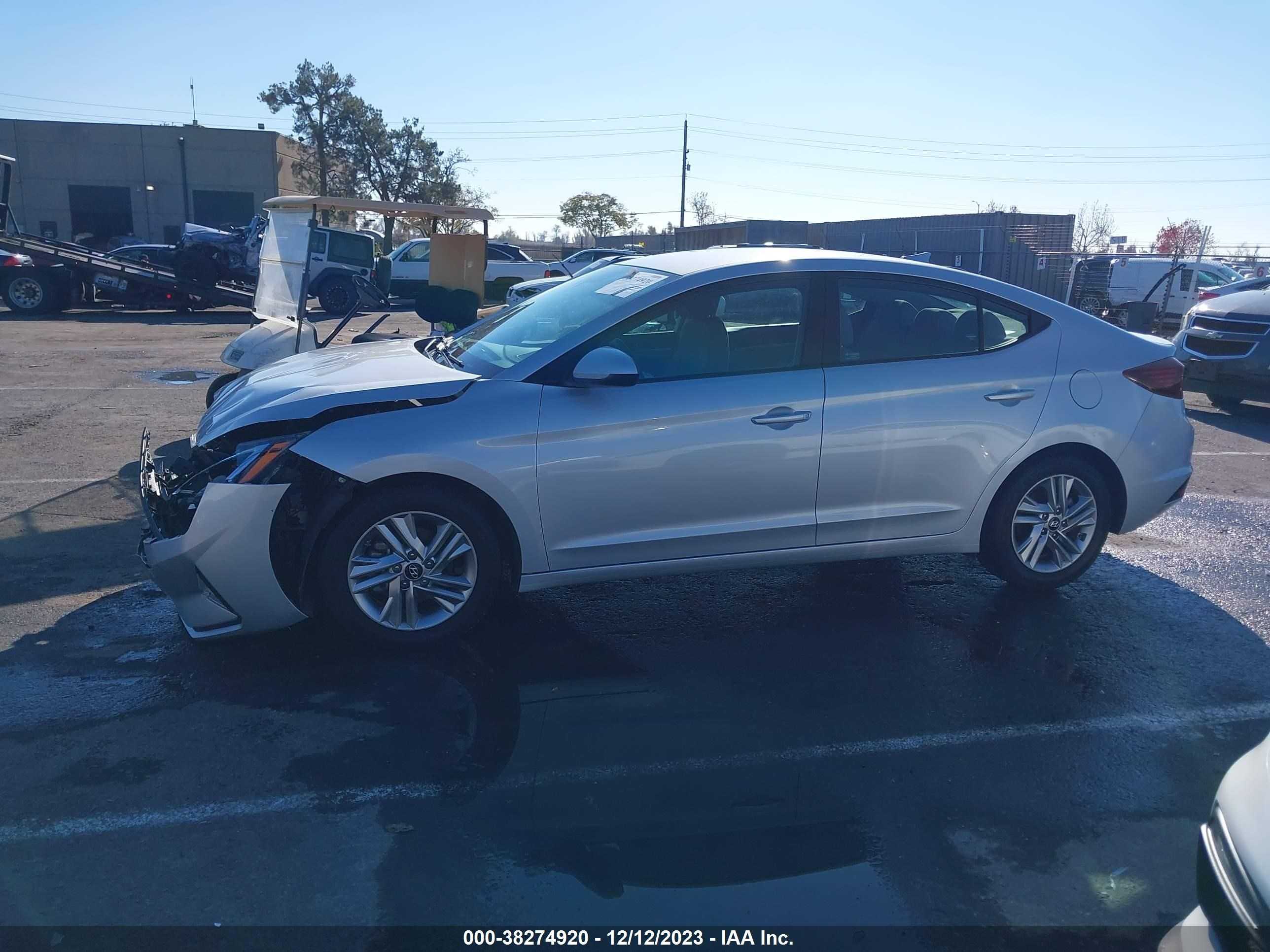 Photo 13 VIN: KMHD84LF9KU766981 - HYUNDAI ELANTRA 