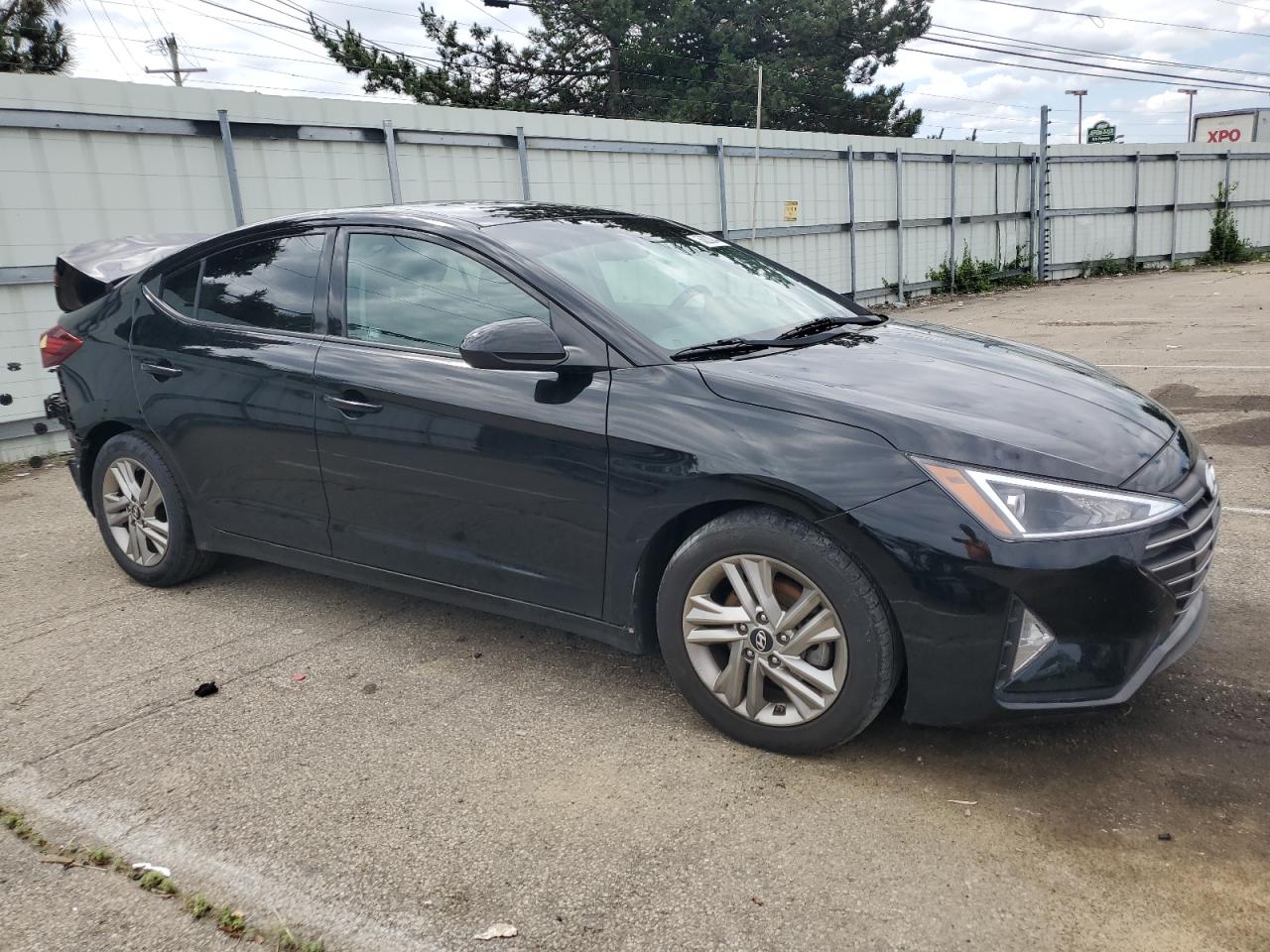 Photo 3 VIN: KMHD84LF9KU810154 - HYUNDAI ELANTRA 