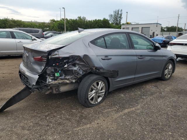 Photo 2 VIN: KMHD84LF9KU817959 - HYUNDAI ELANTRA 