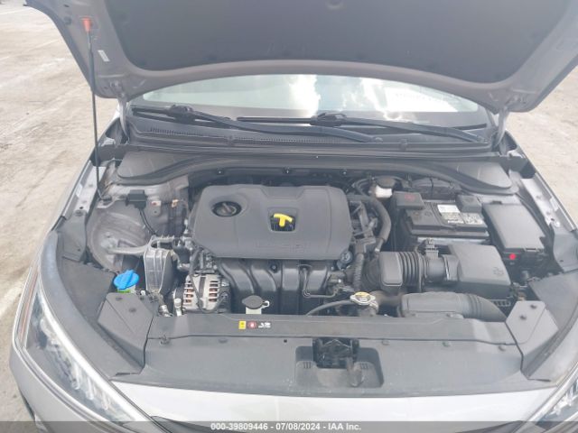 Photo 9 VIN: KMHD84LF9LU949282 - HYUNDAI ELANTRA 