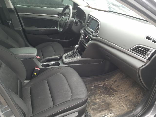 Photo 4 VIN: KMHD84LFXHU098598 - HYUNDAI ELANTRA SE 