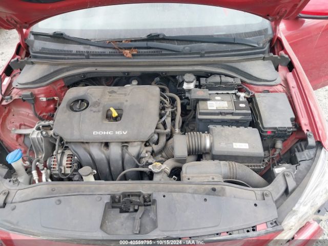 Photo 9 VIN: KMHD84LFXHU247916 - HYUNDAI ELANTRA 