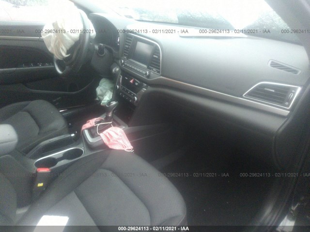 Photo 4 VIN: KMHD84LFXHU355095 - HYUNDAI ELANTRA 