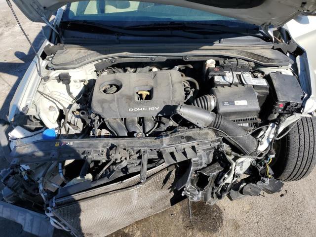 Photo 10 VIN: KMHD84LFXHU406465 - HYUNDAI ELANTRA SE 