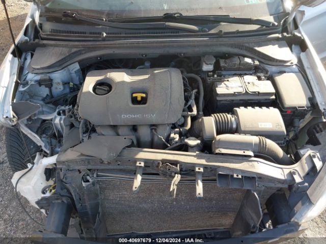 Photo 9 VIN: KMHD84LFXJU479518 - HYUNDAI ELANTRA 