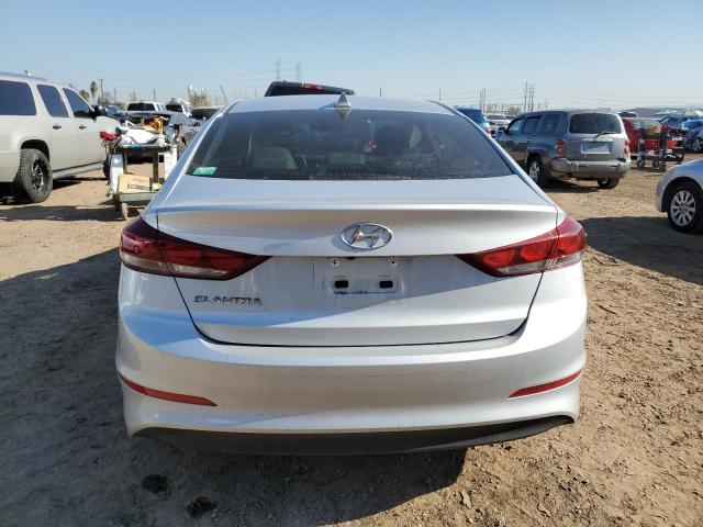 Photo 5 VIN: KMHD84LFXJU522321 - HYUNDAI ELANTRA SE 