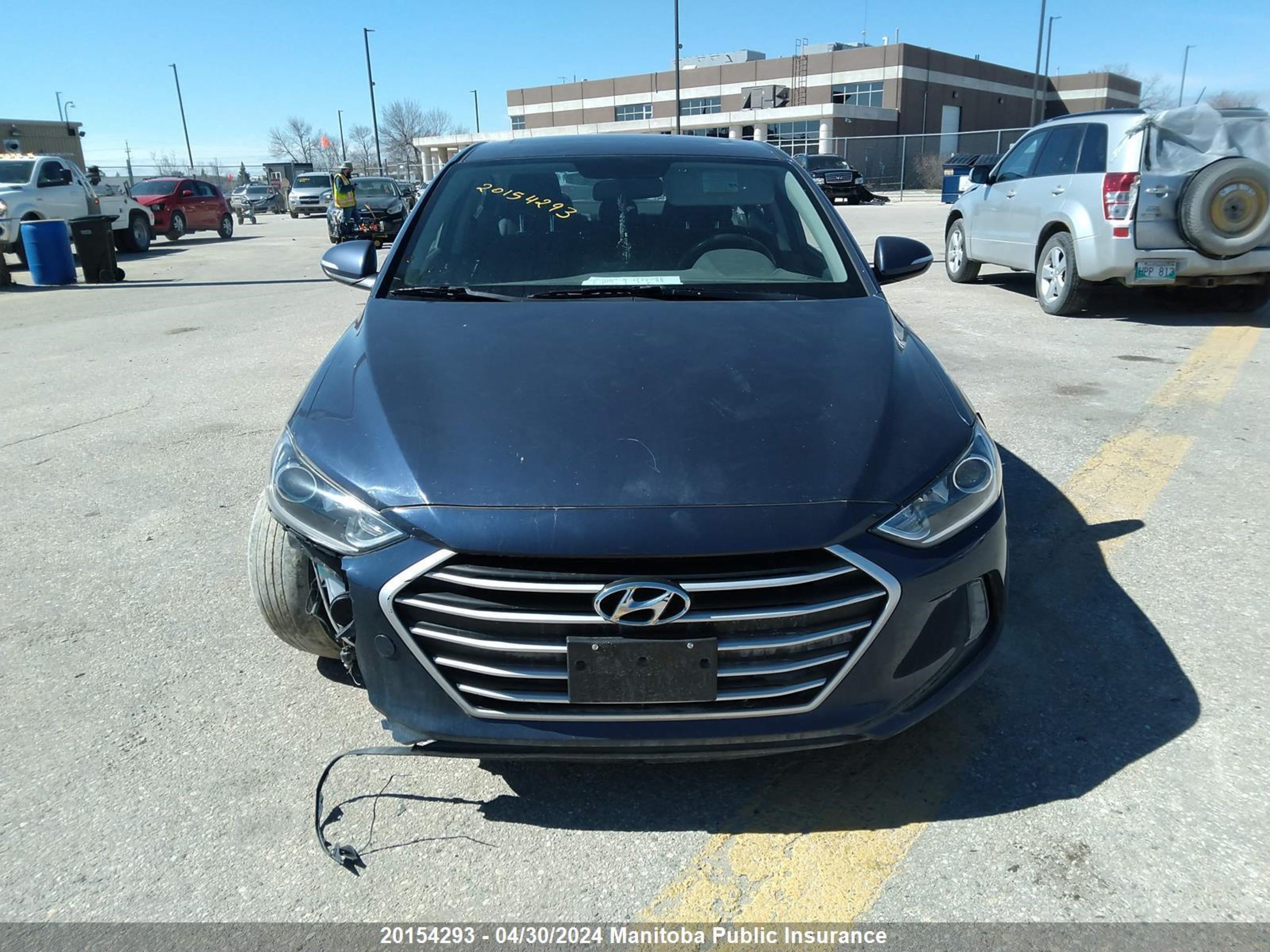 Photo 11 VIN: KMHD84LFXJU548983 - HYUNDAI ELANTRA 