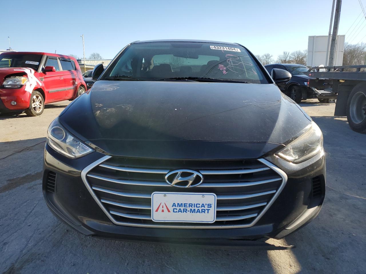 Photo 4 VIN: KMHD84LFXJU562897 - HYUNDAI ELANTRA 