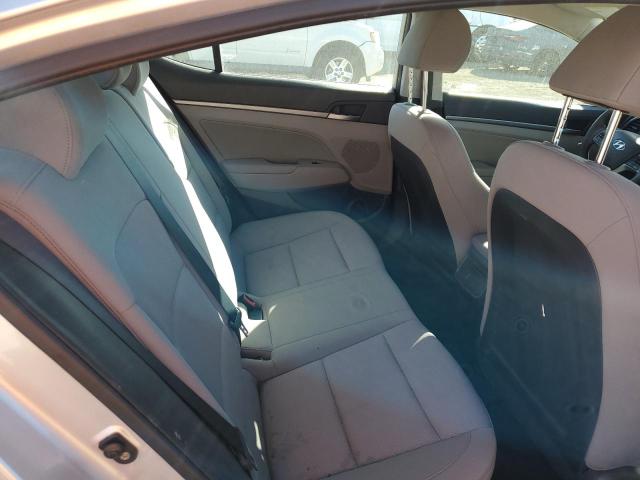 Photo 9 VIN: KMHD84LFXJU597696 - HYUNDAI ELANTRA SE 