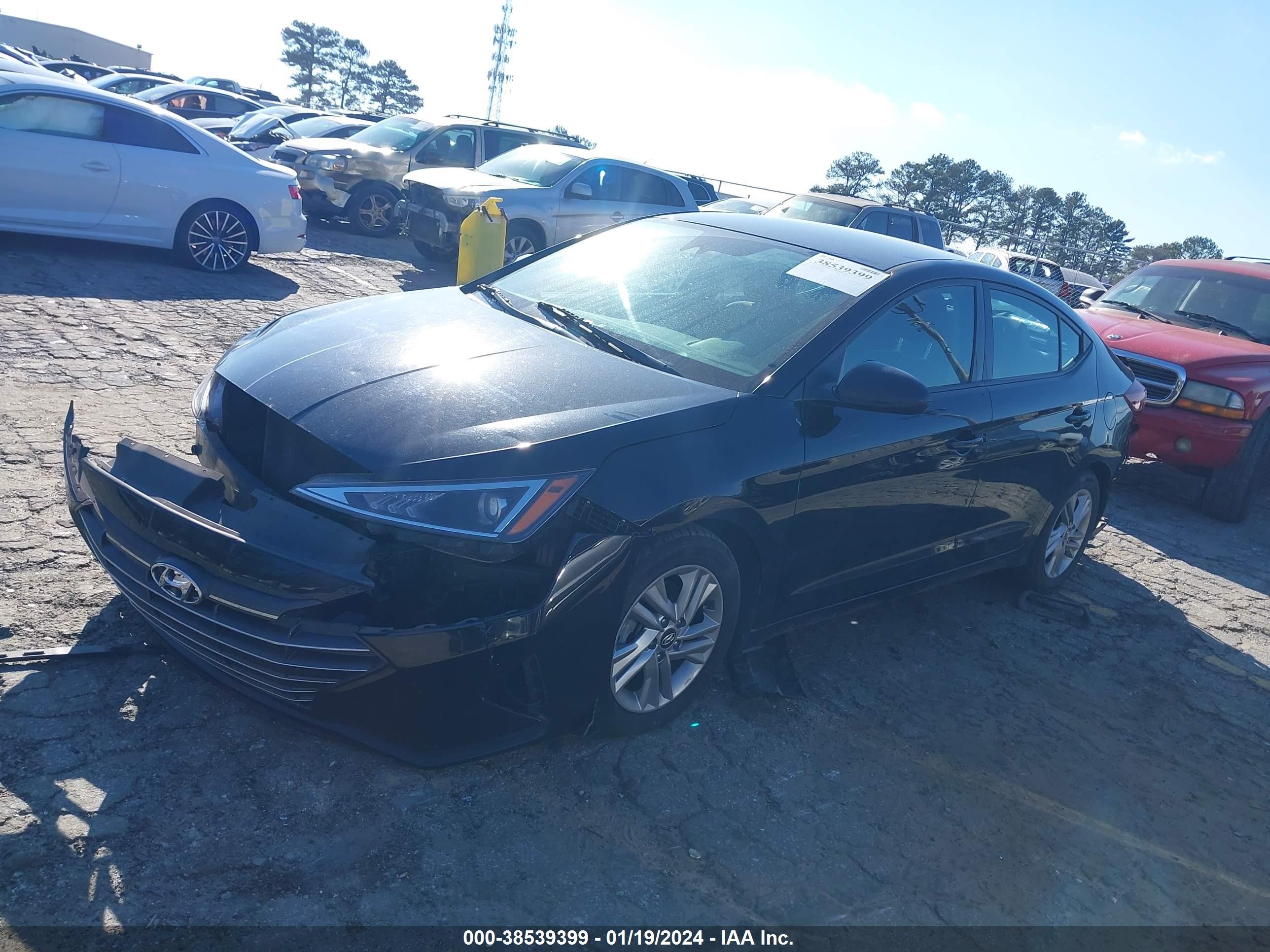 Photo 1 VIN: KMHD84LFXKU731186 - HYUNDAI ELANTRA 