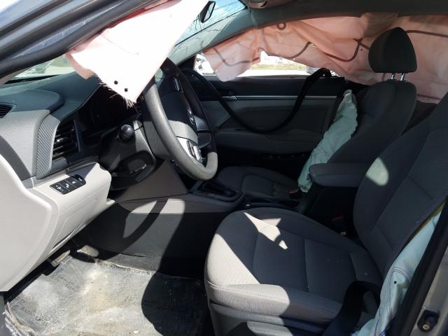 Photo 4 VIN: KMHD84LFXKU745119 - HYUNDAI ELANTRA SE 