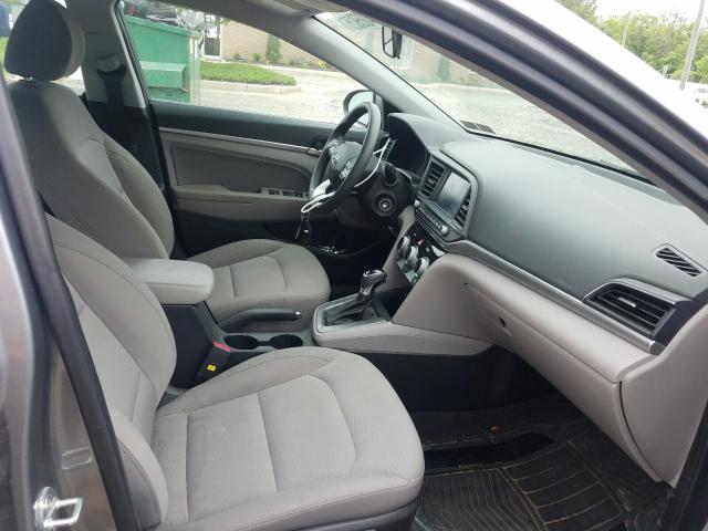 Photo 4 VIN: KMHD84LFXKU770120 - HYUNDAI ELANTRA SE 