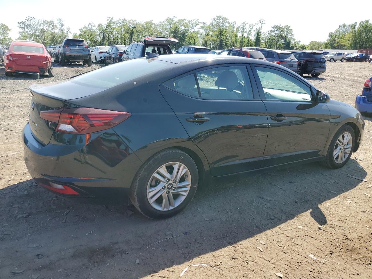 Photo 2 VIN: KMHD84LFXKU843504 - HYUNDAI ELANTRA 